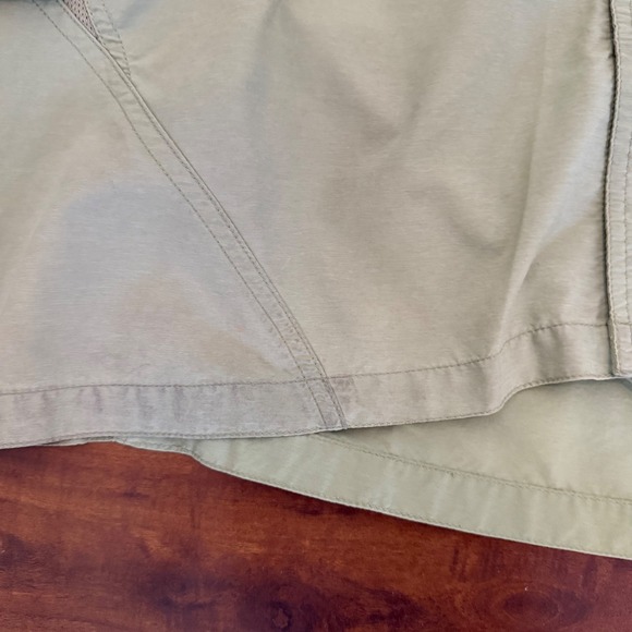 Mountain Hardwear‎ Men's Lightweight Vented Hiking Shirt Sage Green XL- Flawed - Picture 7 of 16